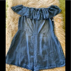 Denim soft off shoulder shorts romper large NWT